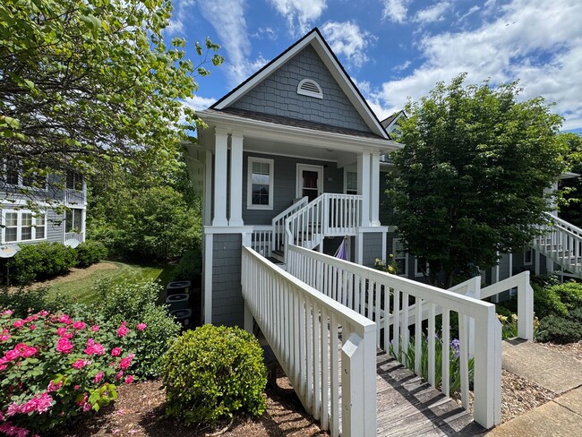 property at 3802 Florham Pl