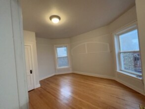 4944 S Michigan Ave, Unit 3 in Chicago, IL - Building Photo - Building Photo