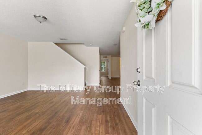 1343 Pangola Dr in Jacksonville, FL - Building Photo - Building Photo