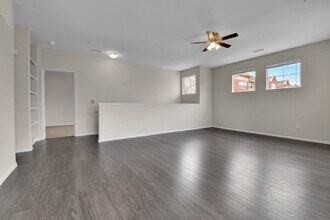 9637 E 5th Ave in Denver, CO - Building Photo - Building Photo