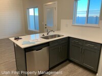 3044 175 E St photo'