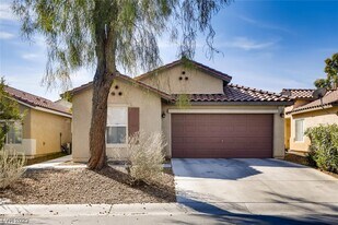 5923 E Clover Canyon Ln