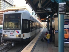 965 Avenue C in Bayonne, NJ - Building Photo