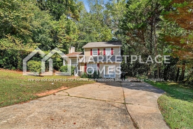 5858 Rock Rd in Union City, GA - Building Photo - Building Photo