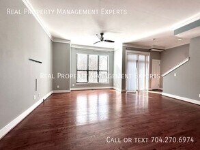 419 Steel Gardens Blvd in Charlotte, NC - Building Photo - Building Photo