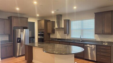 2820 Paddle Point Ln in Cumming, GA - Building Photo - Building Photo