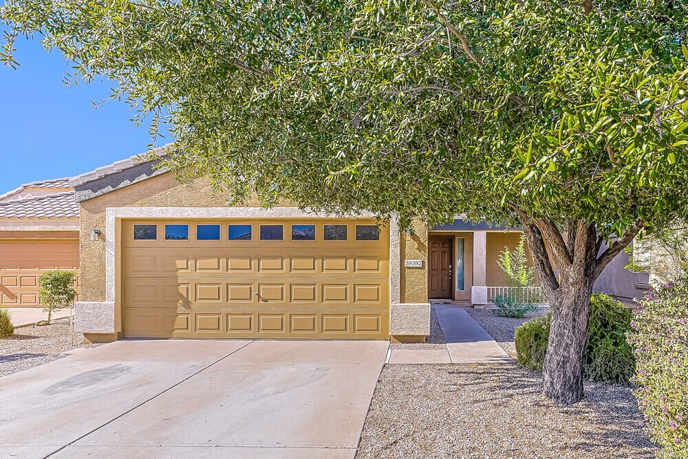 39392 N Marla Cir in San Tan Valley, AZ - Building Photo