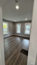 149-151-151 Shelton St in Bridgeport, CT - Building Photo - Building Photo