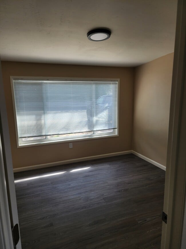 696 Garfield Ave in El Cajon, CA - Building Photo - Building Photo