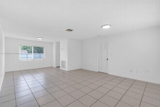 13392 SW 66th Terrace in Miami, FL - Building Photo - Building Photo