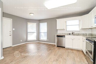 7016 Oakfield Corner Ct in North Richland Hills, TX - Building Photo - Building Photo