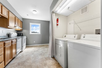 527 Grant Ave in Morgantown, WV - Building Photo - Building Photo