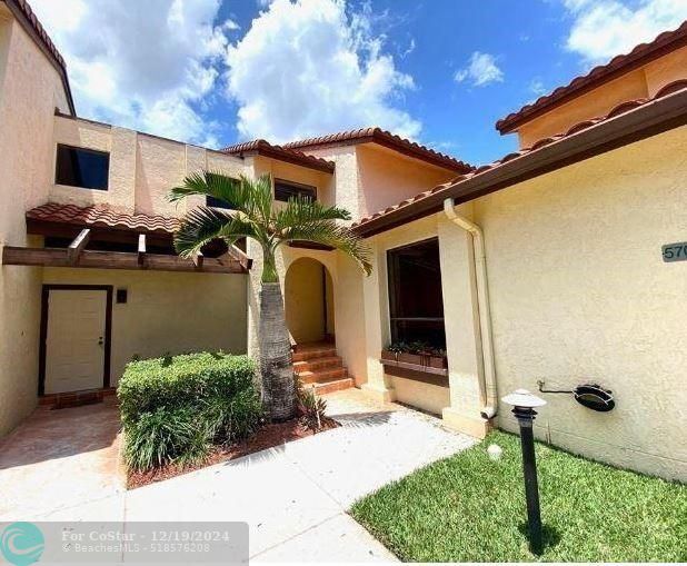 5705 Fox Hollow Dr in Boca Raton, FL - Building Photo - Building Photo