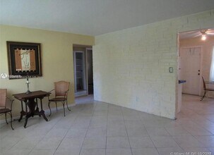 332 SW 15th St in Dania Beach, FL - Building Photo - Building Photo