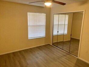 5263 Images Cir in Kissimmee, FL - Building Photo - Building Photo
