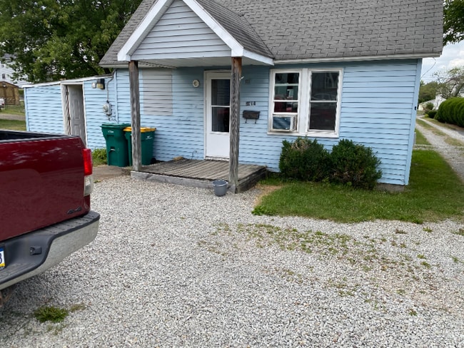 property at 518 W 3rd Ave