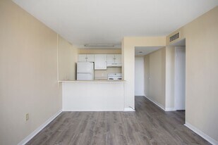 3312 Northside Dr in Key West, FL - Building Photo