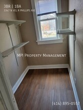 3347 N Vel R. Phillips Ave in Milwaukee, WI - Foto de edificio - Building Photo