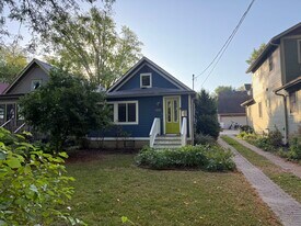 1333 E Wilson St in Madison, WI - Building Photo