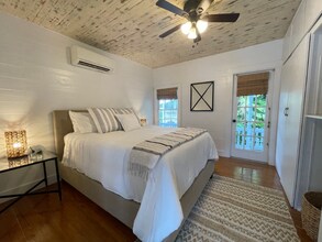 1022 Fleming St in Key West, FL - Building Photo - Building Photo