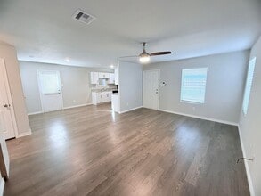 1403 W Virginia St in Beaumont, TX - Building Photo - Building Photo