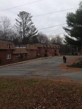 10 Dorm Dr in Hurleyville, NY - Building Photo - Building Photo