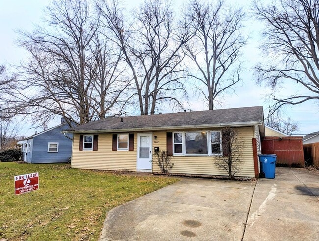 property at 2482 E 41st St