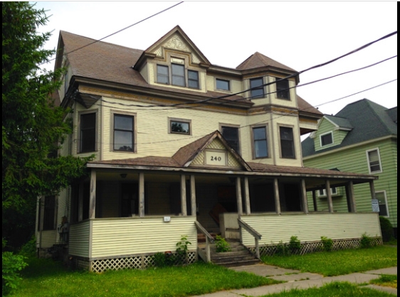 240 Kirk Ave in Syracuse, NY - Foto de edificio - Building Photo