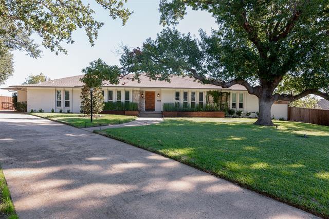 10812 Royal Park Dr in Dallas, TX - Building Photo - Building Photo