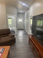 8561 W Cormorant Way in Wasilla, AK - Building Photo - Building Photo