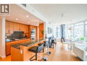 1233 W Cordova St in Vancouver, BC - Building Photo - Building Photo