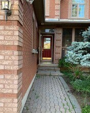 282 Highglen Ave in Markham, ON - Building Photo - Building Photo