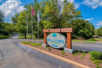 Willows on Weidman in Ballwin, MO - Building Photo - Building Photo