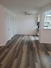 3550 Bay Sands Dr in Laughlin, NV - Foto de edificio - Building Photo