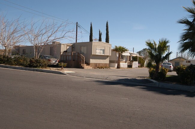 Tree Haven Mobile Estates in Joshua Tree, CA - Building Photo - Building Photo