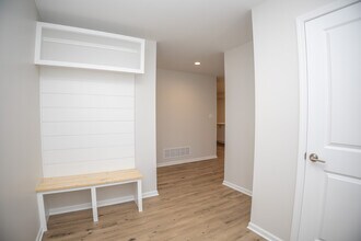 836 El Dorado Dr in Jefferson City, MO - Building Photo - Building Photo