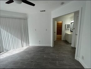 2526 Lemon Tree Ln in Orlando, FL - Building Photo - Building Photo