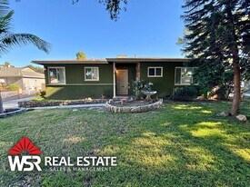 3495 Marshall St in Riverside, CA - Building Photo