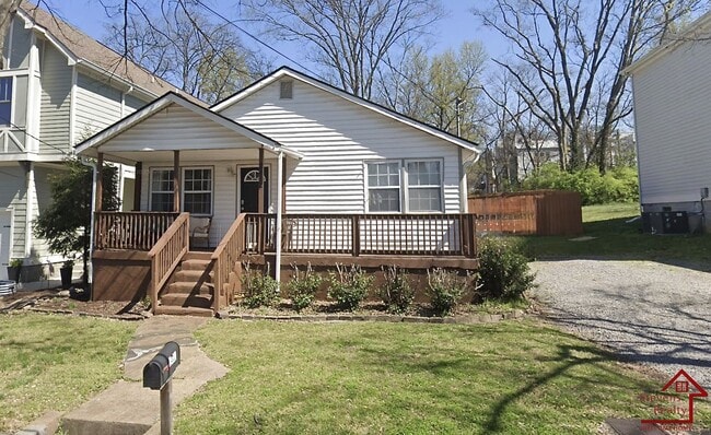 property at 2412 Chapel Ave