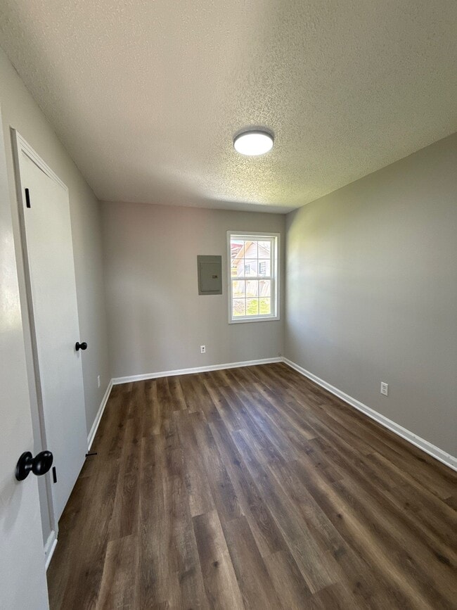 property at 127 E Jefferson St