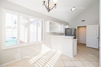 4151 E Holmes Ave in Mesa, AZ - Building Photo - Building Photo