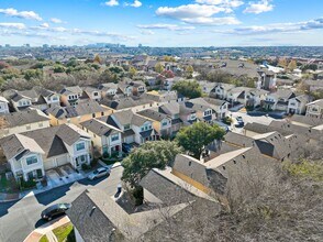 6223 W Jolie Ct in San Antonio, TX - Building Photo - Building Photo