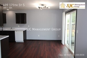 409 175th St S in Spanaway, WA - Building Photo - Building Photo