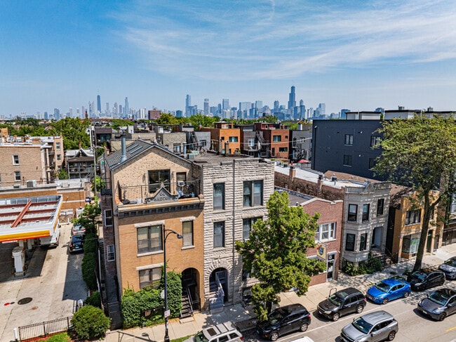 949 N Damen Ave in Chicago, IL - Building Photo - Building Photo