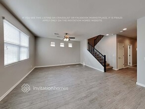 5735 W Illini St in Phoenix, AZ - Foto de edificio - Building Photo