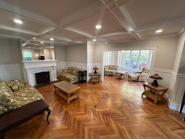 1 Arborway in Boston, MA - Building Photo - Building Photo