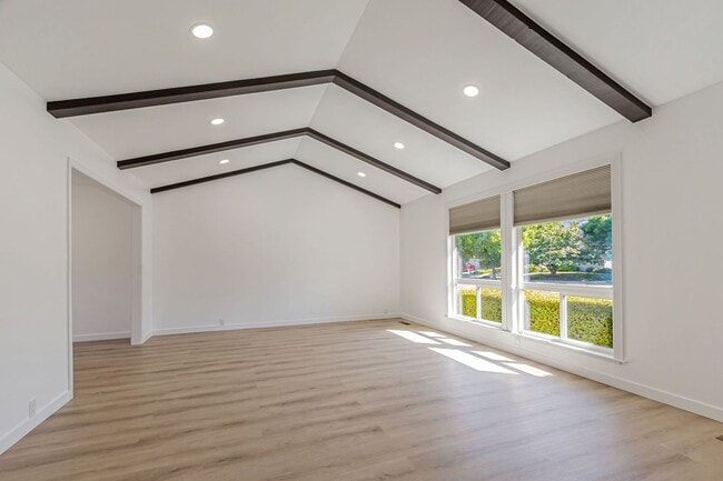 6794 Heathfield Dr in San Jose, CA - Foto de edificio - Building Photo