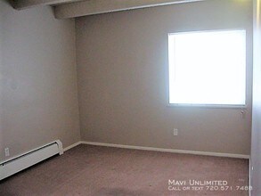 7315 W 9th Pl-Unit -#1 in Lakewood, CO - Building Photo - Building Photo