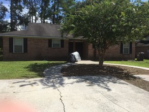 308-310 Baltic Ct in St. Marys, GA - Building Photo - Building Photo