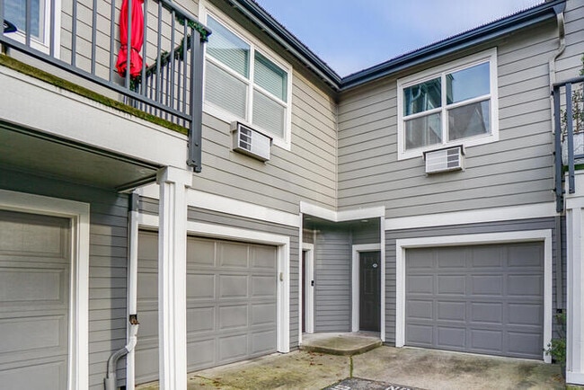 property at 1718 SE Halyard Ln